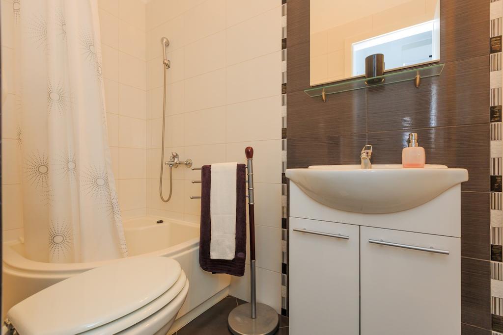 Apartments Rogulj Rogoznica  Phòng bức ảnh