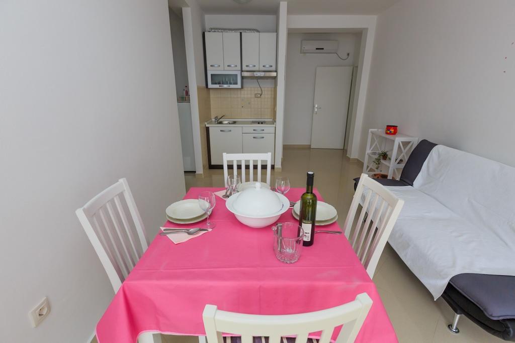 Apartments Rogulj Rogoznica  Phòng bức ảnh