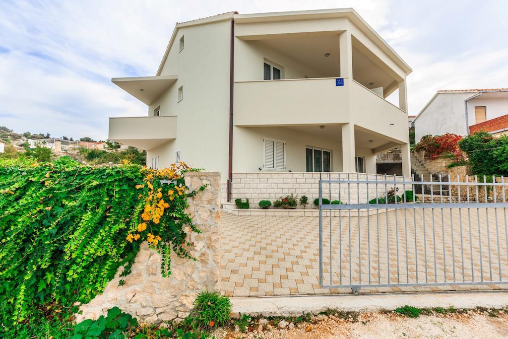 Apartments Rogulj Rogoznica  Ngoại thất bức ảnh
