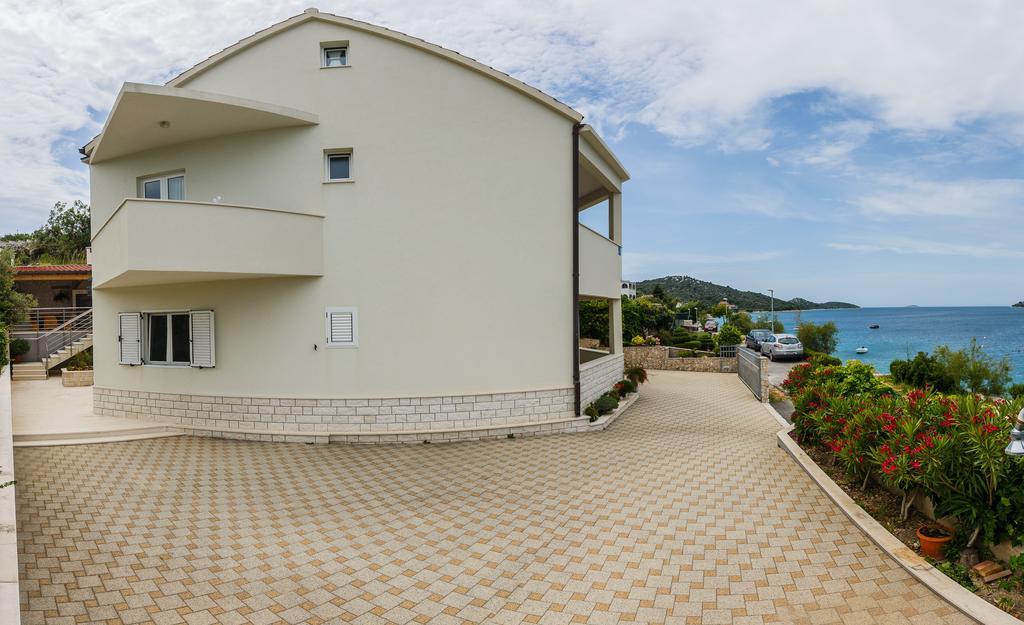 Apartments Rogulj Rogoznica  Ngoại thất bức ảnh
