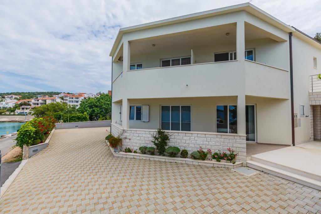Apartments Rogulj Rogoznica  Ngoại thất bức ảnh