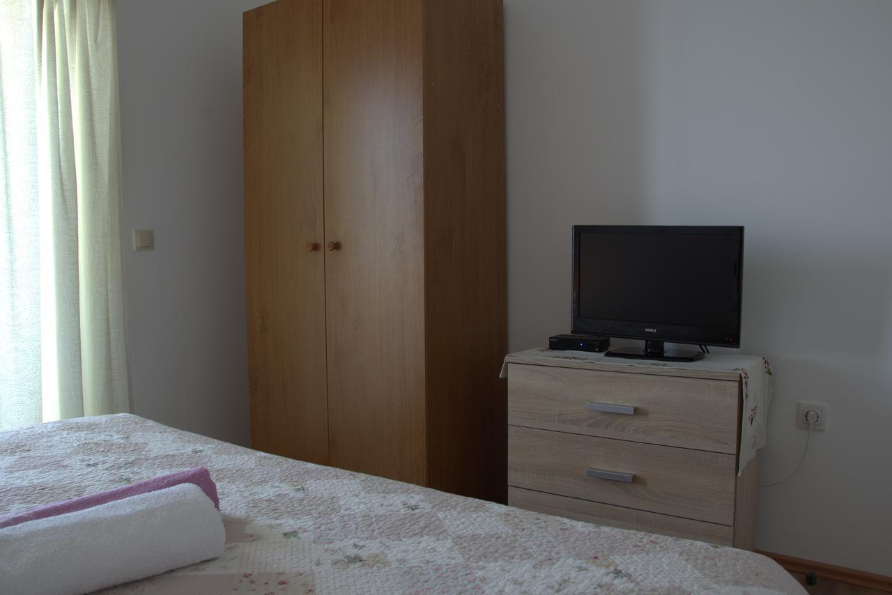 Apartments Rogulj Rogoznica  Ngoại thất bức ảnh